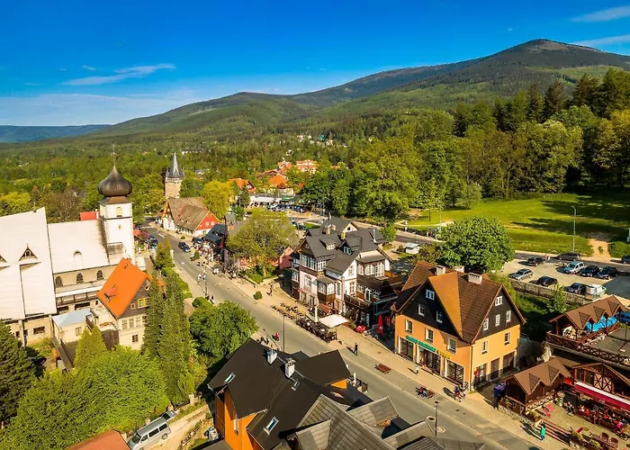 Hotelove Z Biokominkiem Stara Kuznia * Карпач