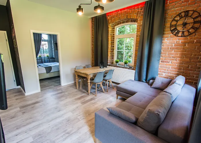 Hotelove Z Biokominkiem Stara Kuznia Апартаменты Карпач