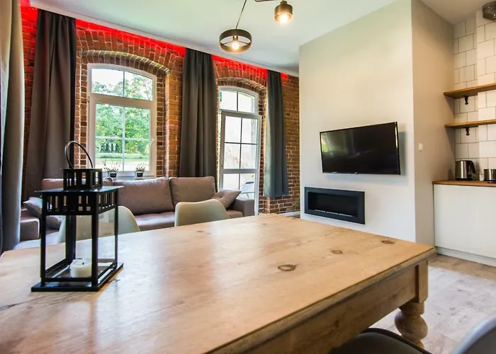 Hotelove Z Biokominkiem Stara Kuznia *