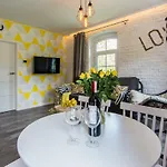 Hotelove Z Biokominkiem Stara Kuznia Appartement
