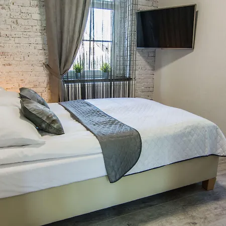 Apartmán Hotelove Z Biokominkiem Stara Kuznia