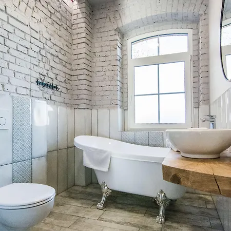 Hotelove Z Biokominkiem Stara Kuznia * Karpacz