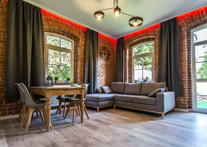 Hotelove Z Biokominkiem Stara Kuźnia Apartament