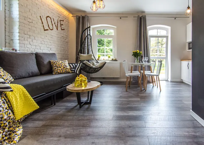 Hotelove Z Biokominkiem Stara Kuźnia Apartament *